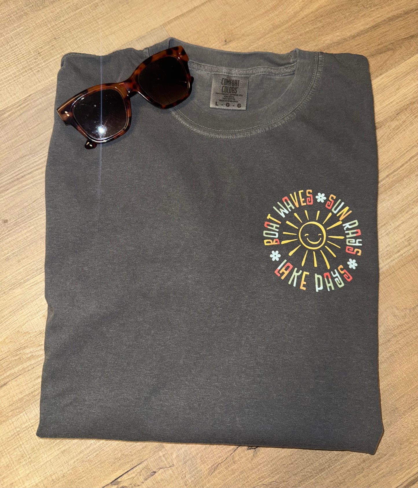 Boatwaves Sunrays Lakedays  CC Tshirt