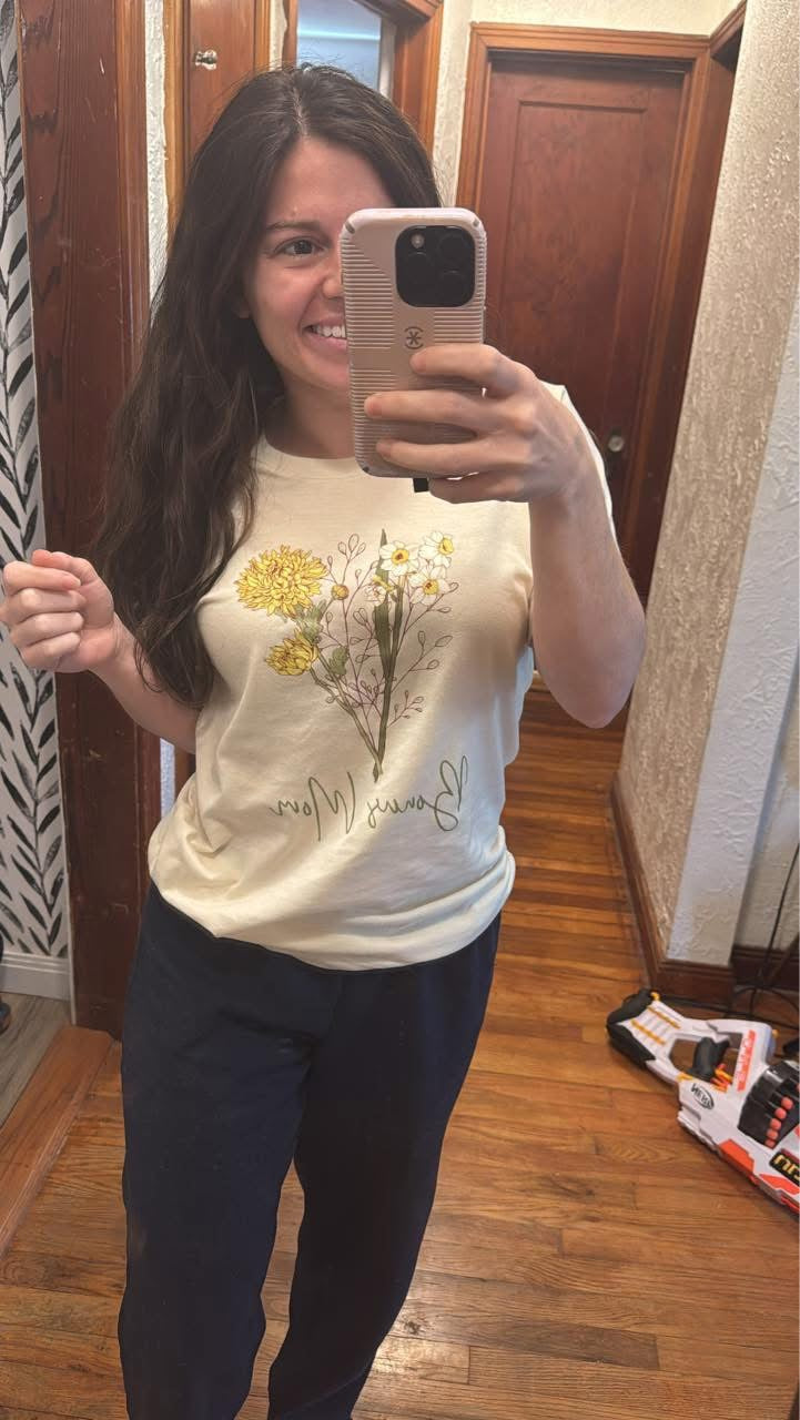 PREORDER CUSTOM BIRTH FLOWERS BOUQUET TEES💐